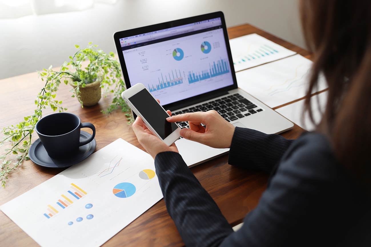 在宅勤務の問題点を解決する新しい勤務形態