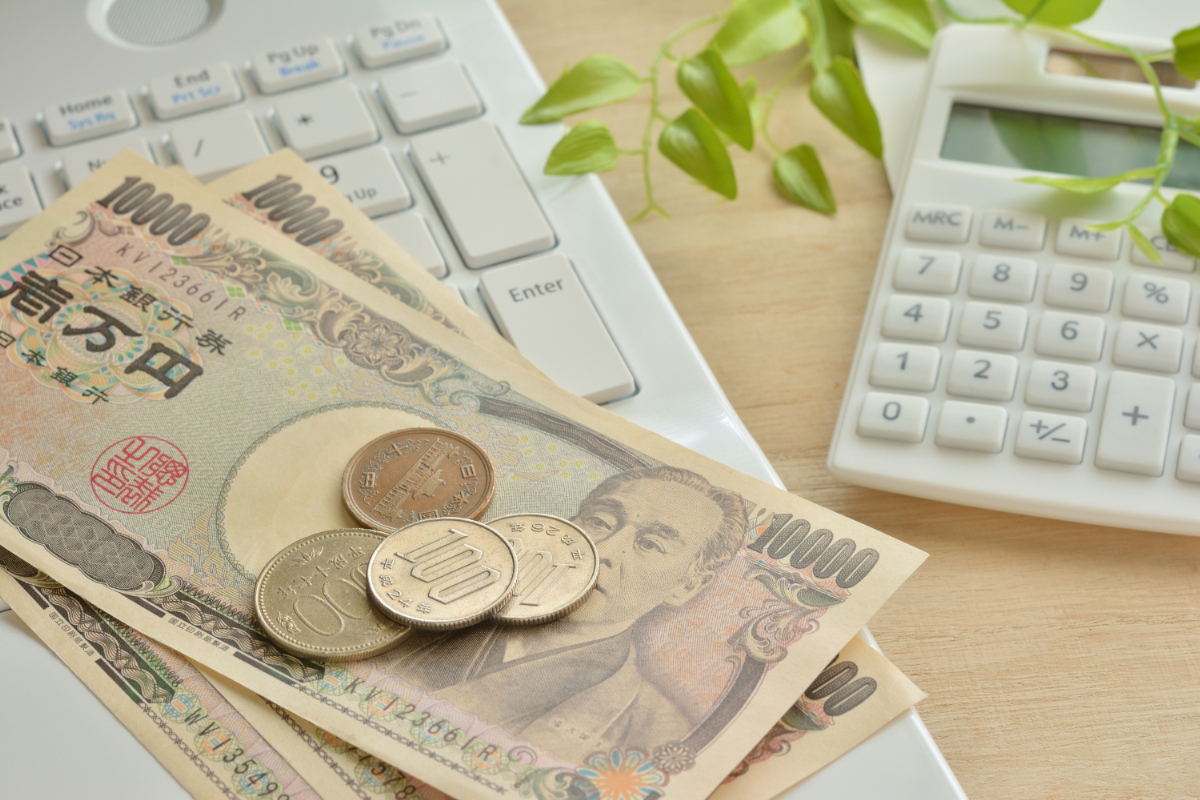 法人化する目安は「所得800万円以上」
